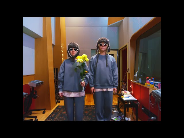 sddefault.jpg?v=693a8eff