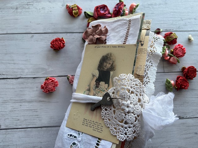 秘密の花言葉ジャンクジャーナル junk journal flip-through - YouTube