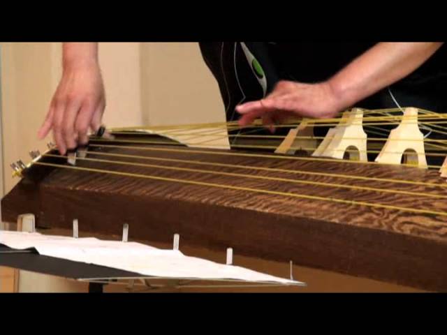 十七弦演奏 「火垂る」 ～伝統音楽デジタルライブラリー - YouTube