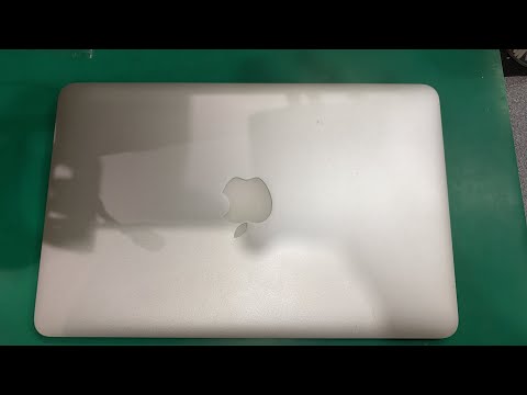 MacBook Air 2015 11インチ A1465 バッテリー交換修理 充電しながら
