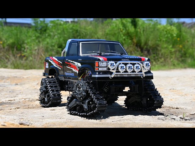 タミヤ TT-02FT ランドフリーダー クワッドトラック オフロード走行