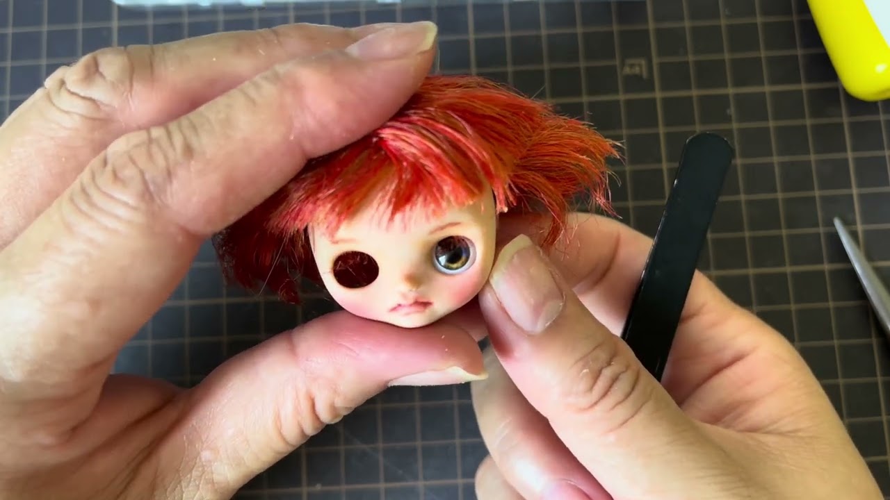 プチブライスをカスタムしよう⑬アクリルアイ - YouTube