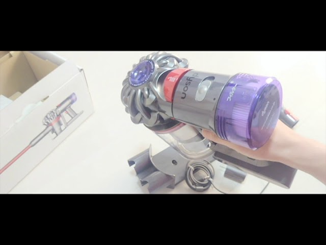DYSON〕Dyson V8 Slim 買ってみた 【開封動画】Japan Only Model - YouTube