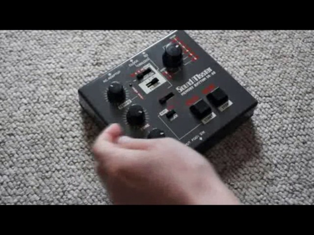 Sound Master Memory Rhythm SR-88 Analog Drum Machine - YouTube