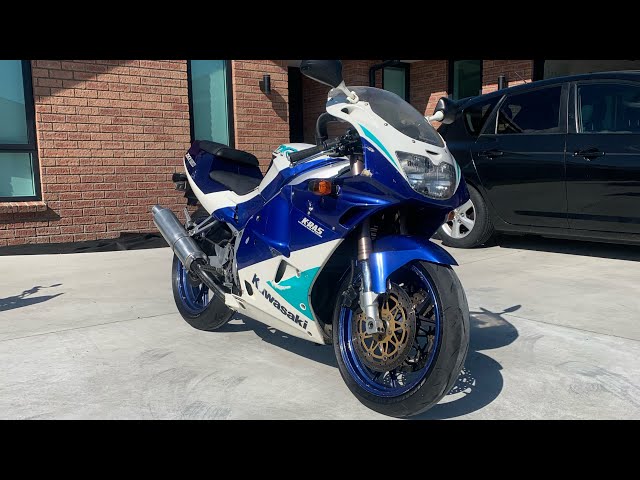 1991 Kawasaki Zxr250 walkaround - YouTube