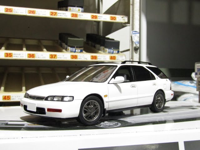 プラモ屋店長が組んでみたレビュー アオシマ 1/24 アコードワゴンSiR