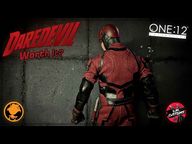 Mezco 1:12 Netflix DAREDEVIL Review - YouTube
