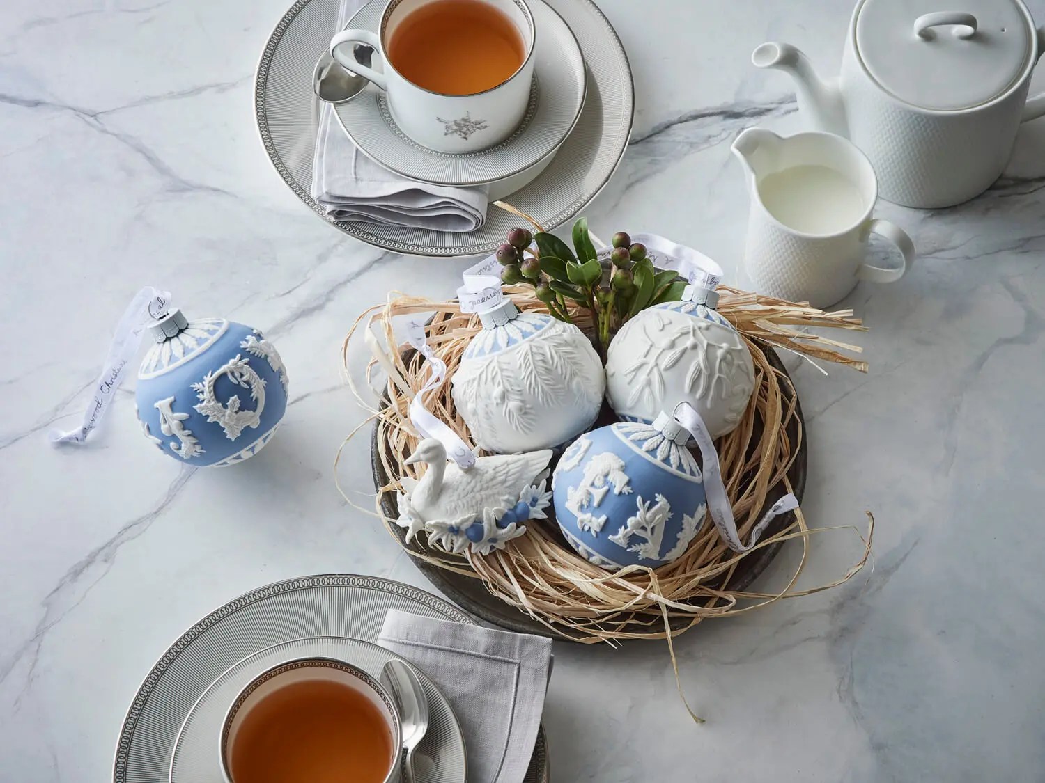 ウェッジウッドが毎年人気のホリディ オーナメント 2021を限定発売