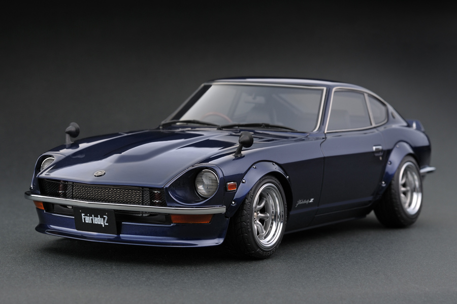 IG0179 1/18 Nissan Fairlady Z (S30) Blue | LINE UP | ignition