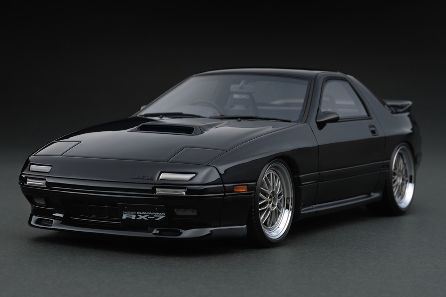 IG0217 1/18 Mazda Savanna RX-7 (FC3S) Black | LINE UP | ignition