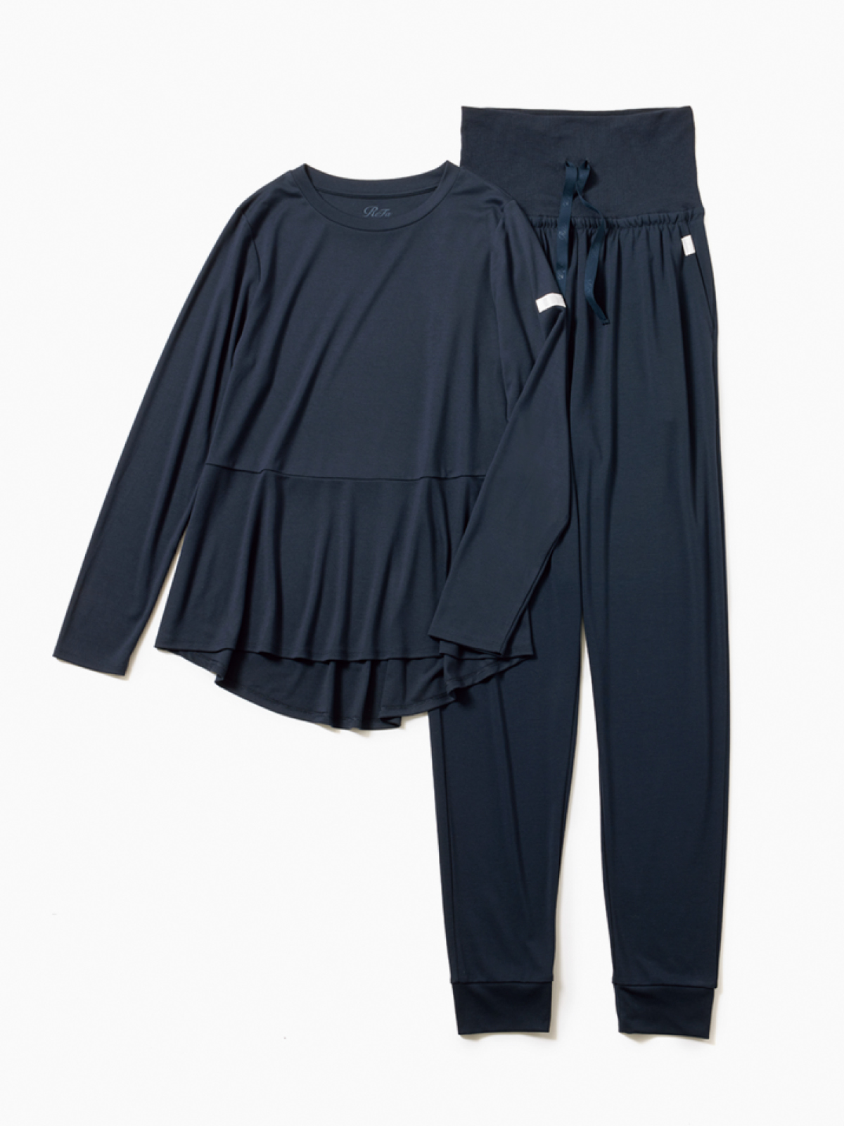 オシャレな上にママ時間を整える【ReFa VITALWEAR】 | VERY