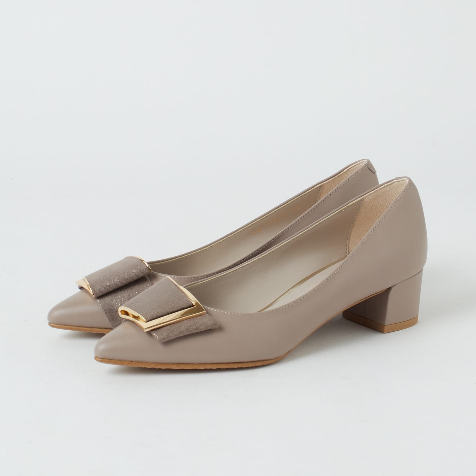 靴・バッグのダイアナ通販サイト ｜ EM14254: シューズ 【dianashoes.com】