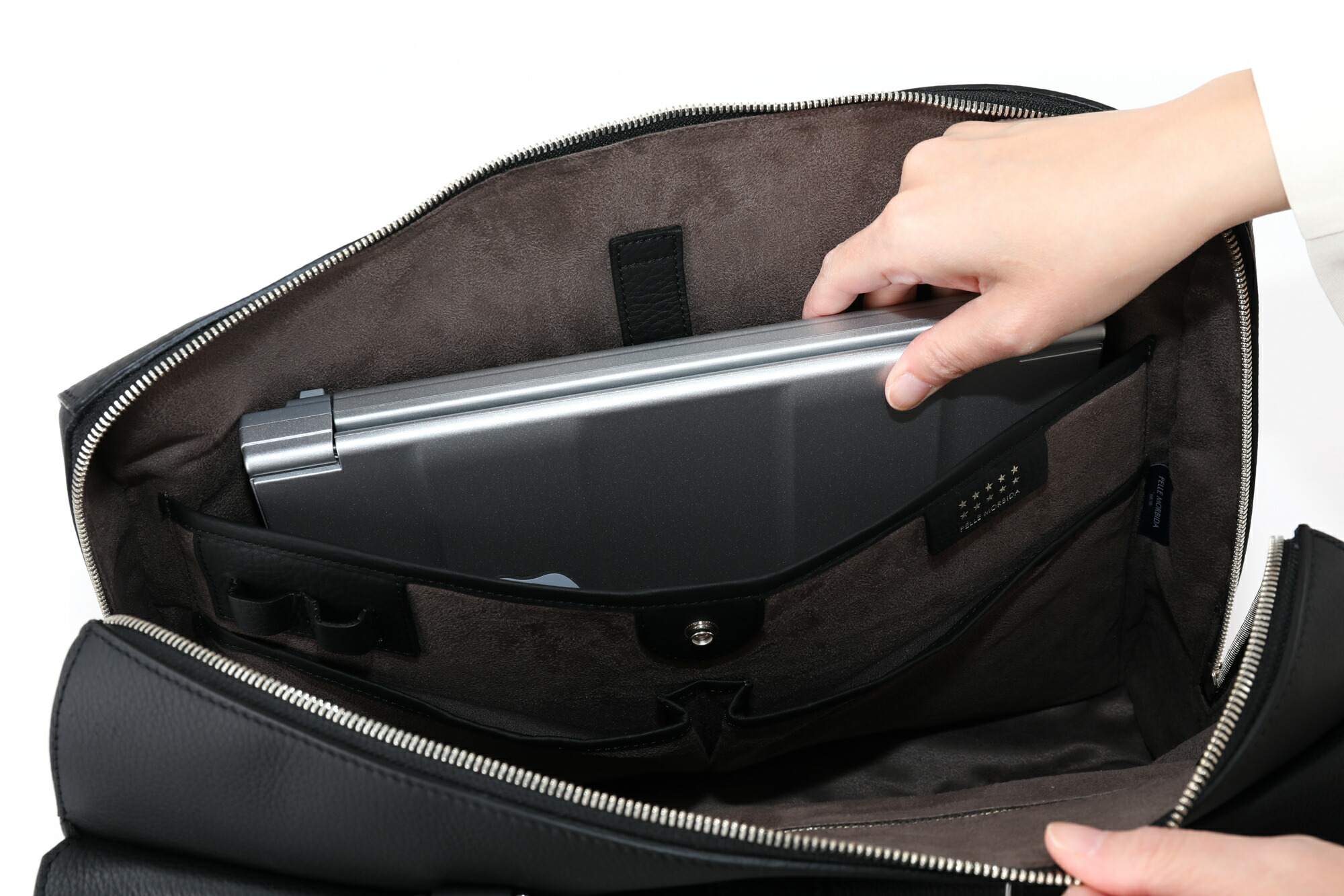 楽天市場】【ペッレモルビダ 3年保証＋ケアセット付】 PELLE MORBIDA