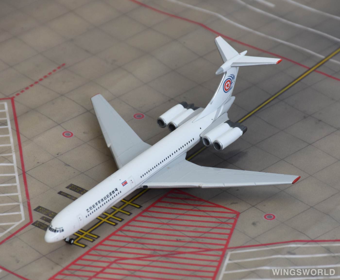 JC Wings 1:400 Ilyushin Il-62 Air Koryo 朝鲜高丽航空EW462M001 P