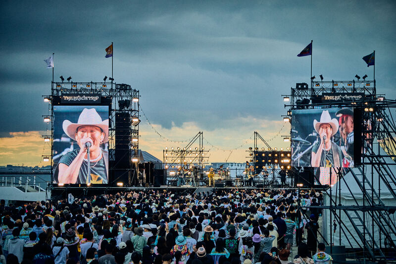 オフィシャルレポ】平井 大、自身主催ビーチフェス〈THE BEACH TRIP