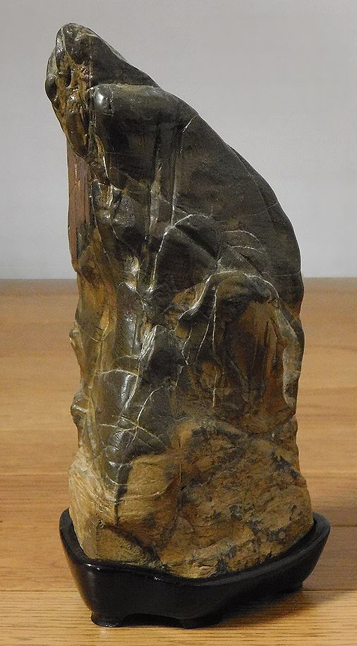 山水石美術館」 日本の美がここにある！！ 全国の水石・美石を紹介