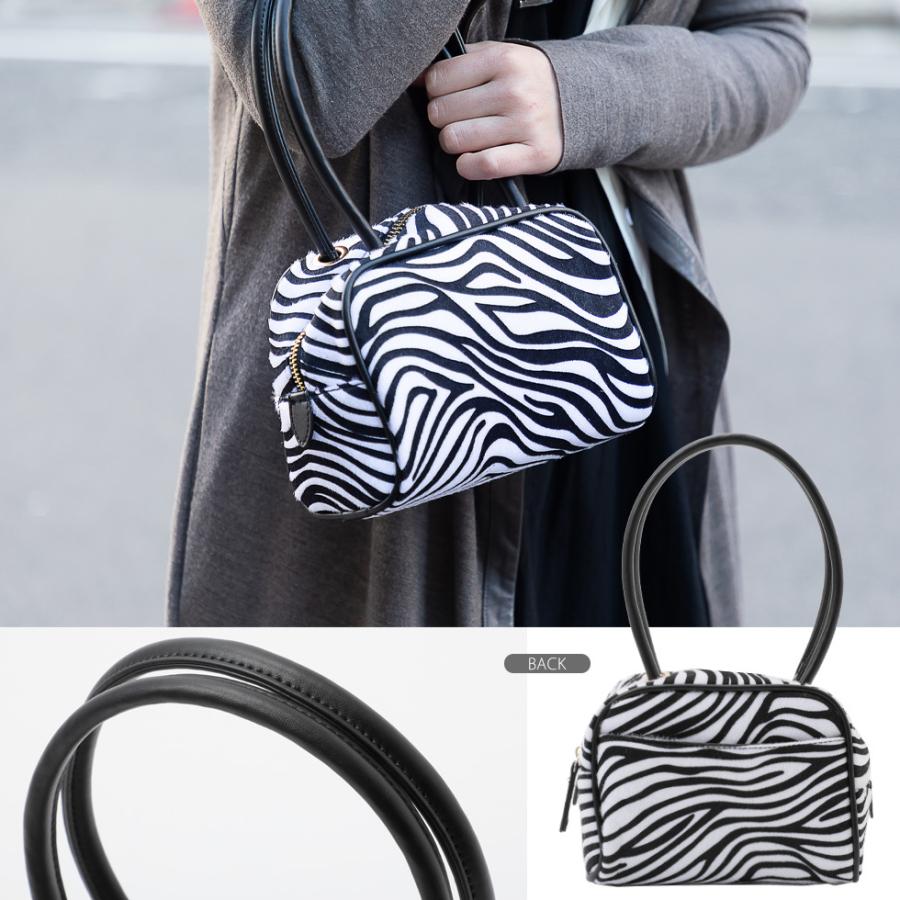 ゼブラ柄ハンドバッグ 主役にも脇役にもなれるアニマル柄 フェイク