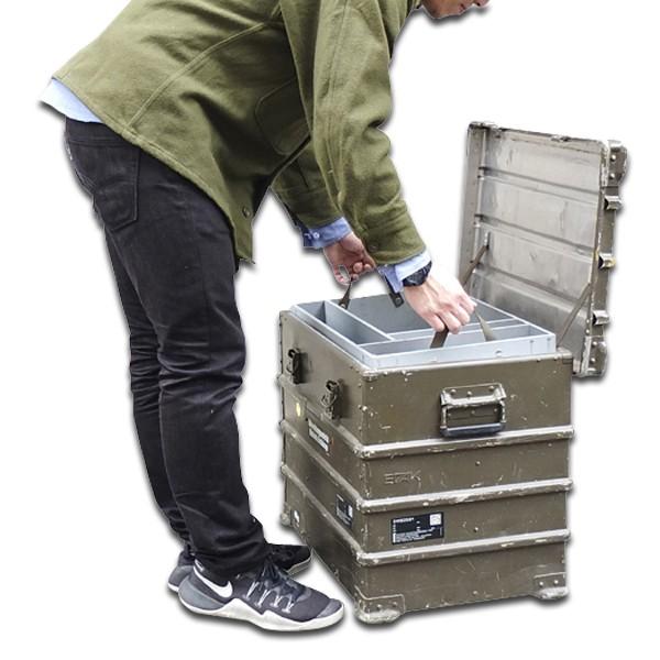 MILITARY（ミリタリー） 実物 スイス軍 A-10 EDAK社製 アルミボックス