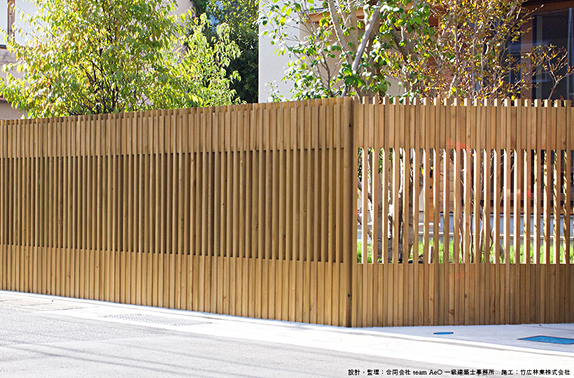 クロスポールフェンスの木べえさん、天然ヒノキ100％