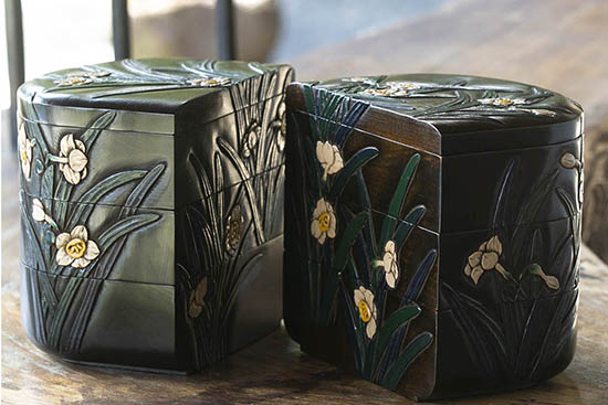 川添日記 草木彫 うるしの器 | 日本の季節を刳抜の木に彫る