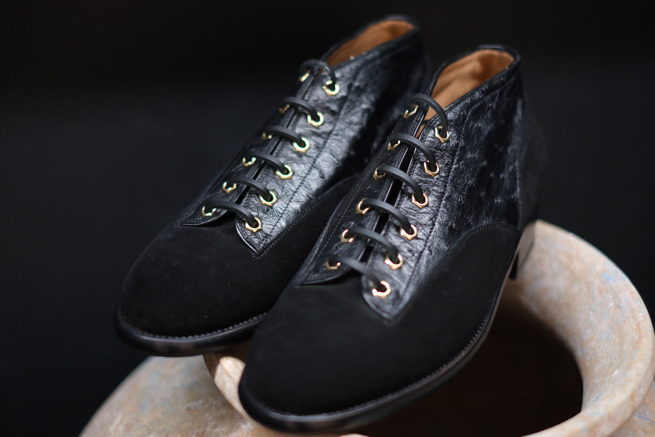 Le Yucca's / Y36623 OSTRICH BLACK MCKAY TOMOIA SUPERBUCK – Lister