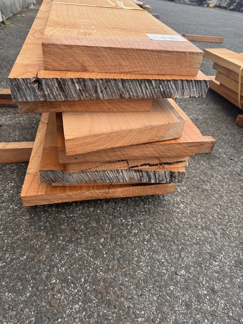 送料込み】【古材⑫ 厚み3.2㎝ 無垢材 一枚板 欅？】 NO32 欅（ケヤキ