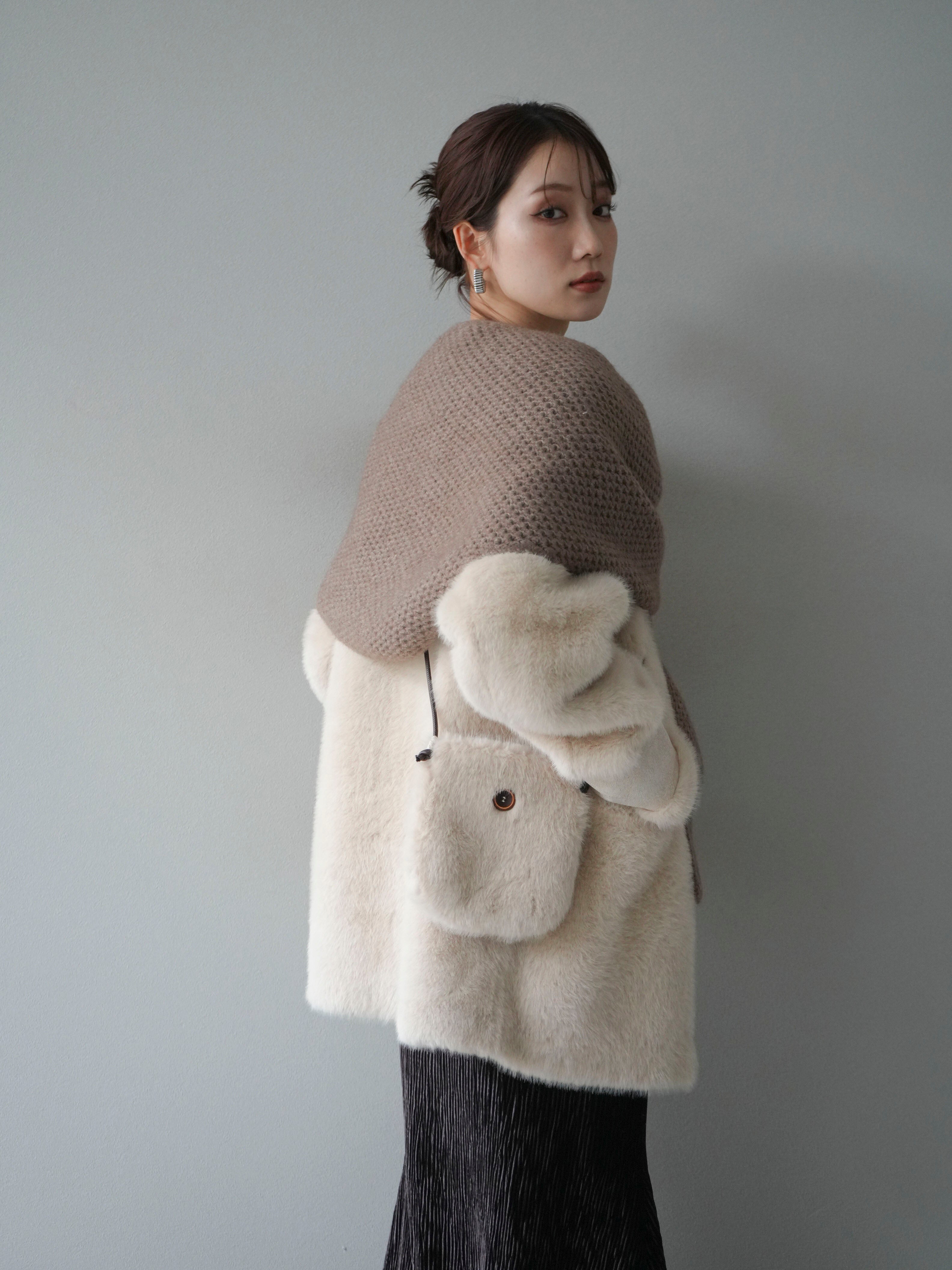 SET]バッグ付エコファーノーカラーコート+選べるアクセセット(2set