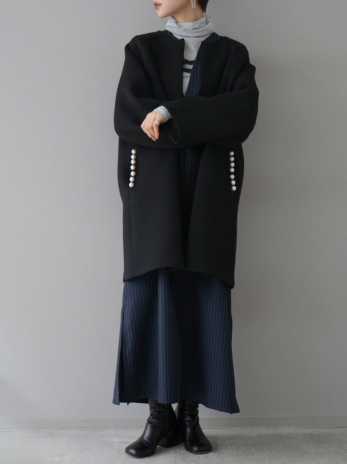 SET]ピンストライプVネックワンピース+パールデザインポンチジャケット