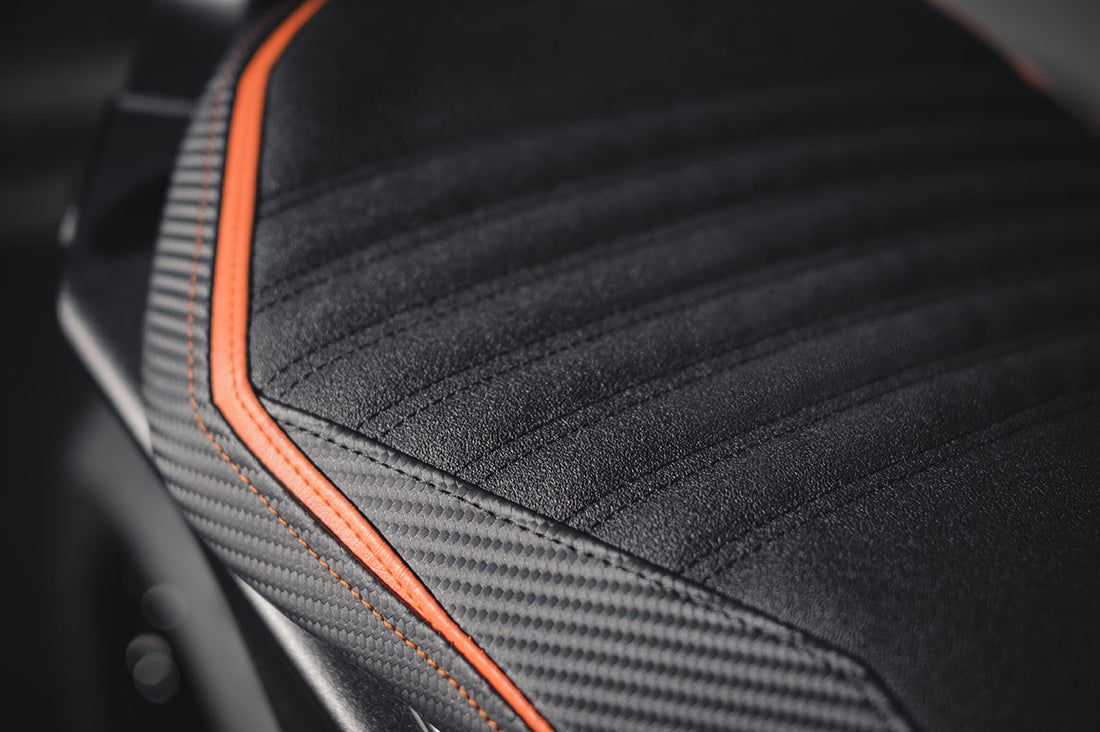 20-23 KTM 1290 Super Duke R Rider Seat Cover (Race) – Luimoto