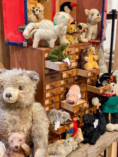 週末はH.P.DECOの蚤の市でパリ気分。｜Lifestyle｜madameFIGARO.jp