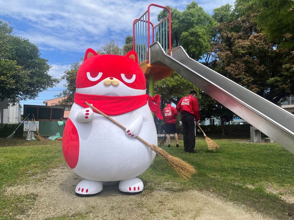 株式会社マルハン オリジナルキャラクター「にゃんまる」のご紹介