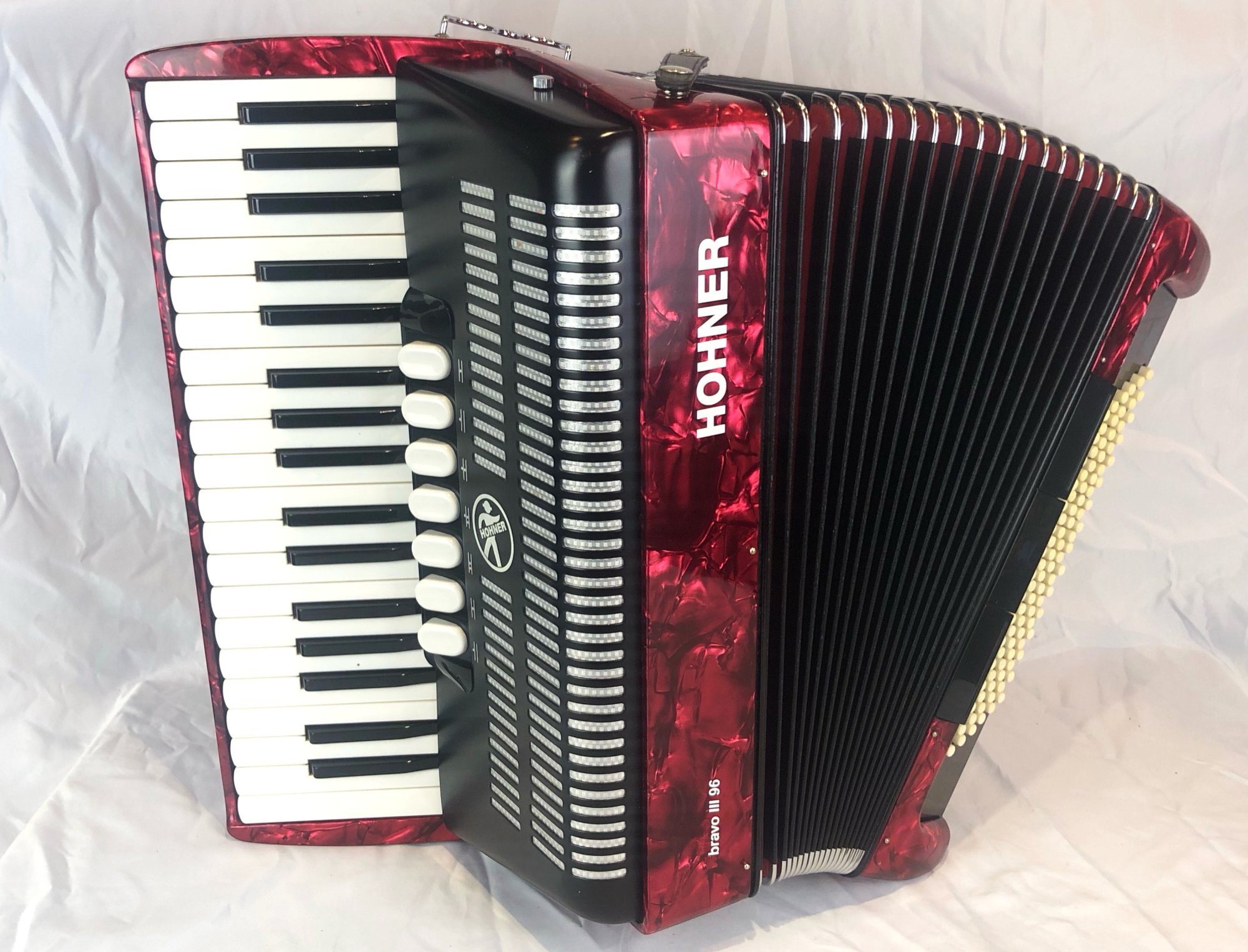 HOHNER AMICA Ⅲ 96 アコーディオン 96ベース ホーナー 赤 Hohner