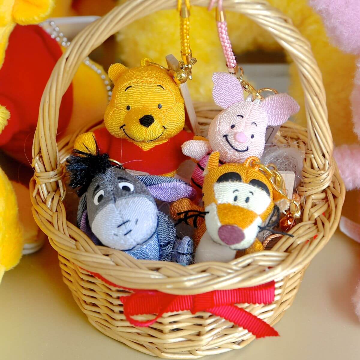 ディズニー くまのプーさん ちりめん ストラップ レア 廃盤品