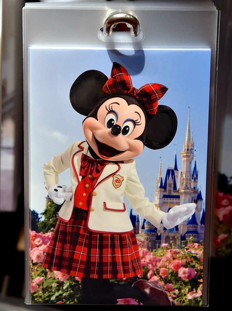 ドレスメモやポストカードも☆制服ミニーちゃん実写グッズまとめ -