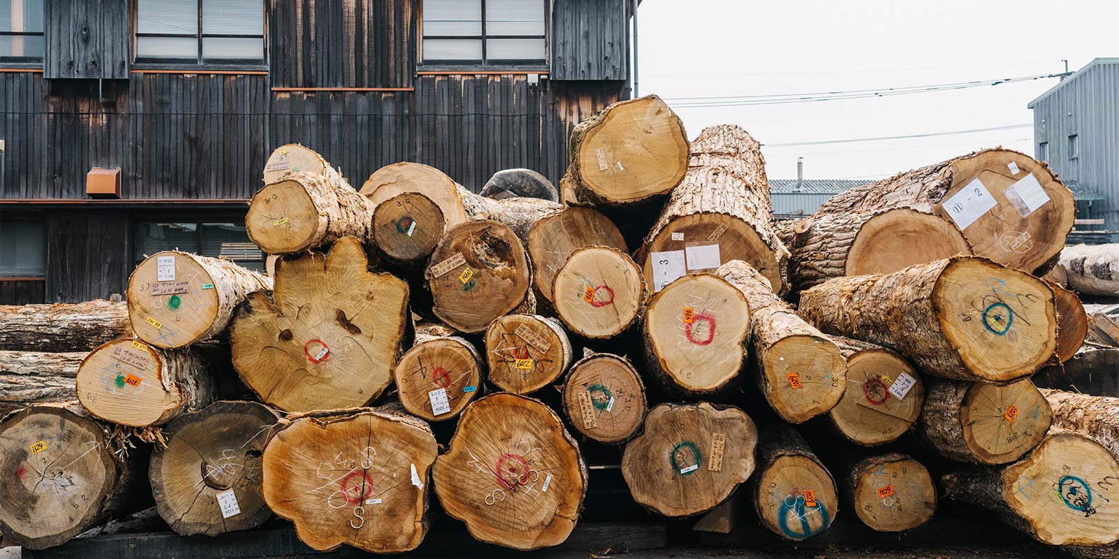 無垢材 | 高田製材所