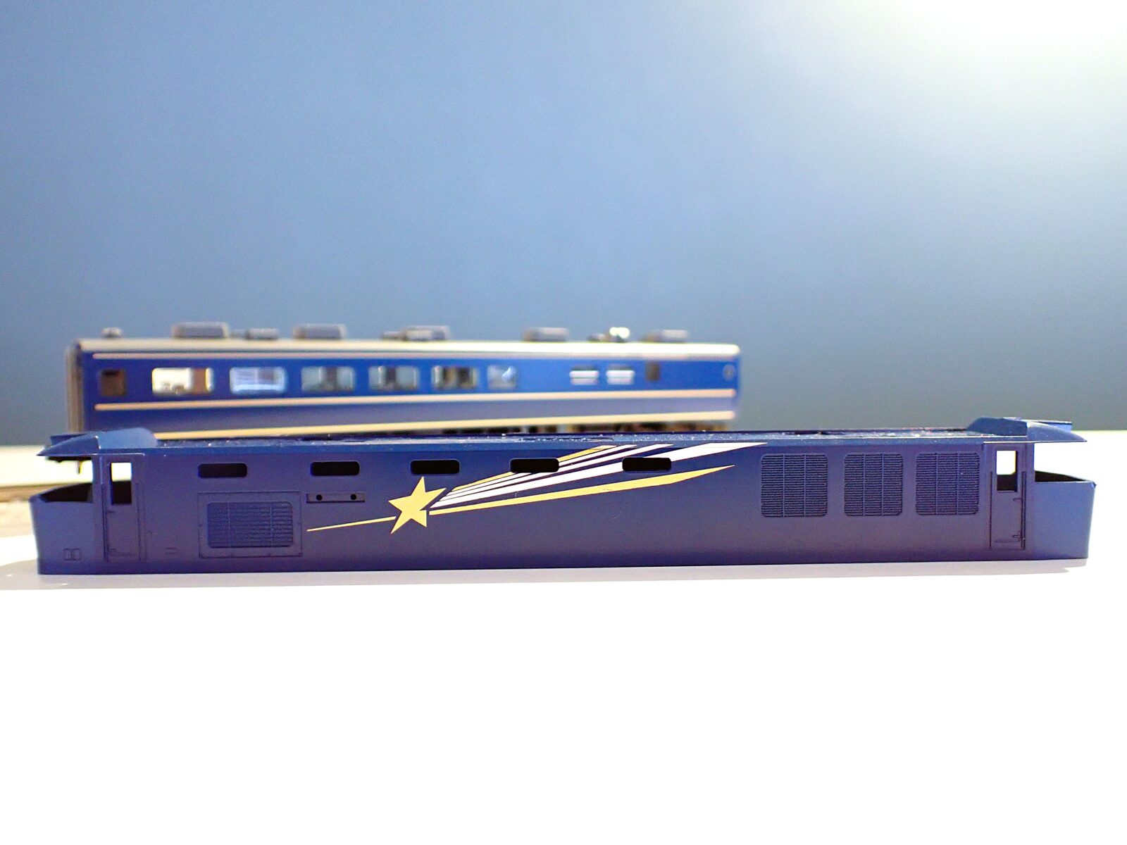 JR EF510-500形電気機関車（北斗星色） 品番：7111 鉄道模型 TOMIX