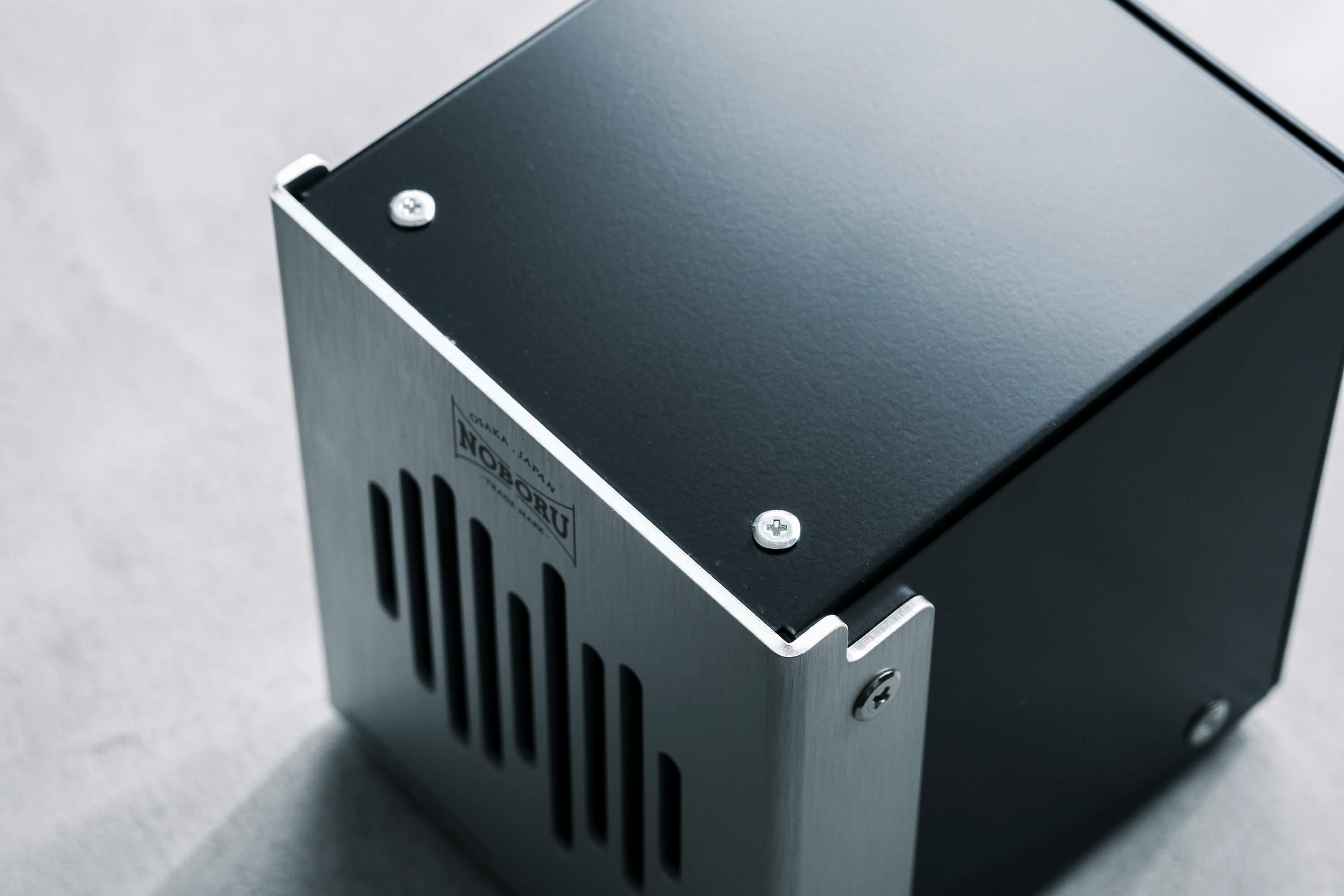 03_04_3000x.jpg?v=1686716383