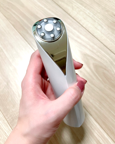 資生堂・ヤーマン共同開発『EFFECTIM』の美顔器がスゴかった！〈Oggi