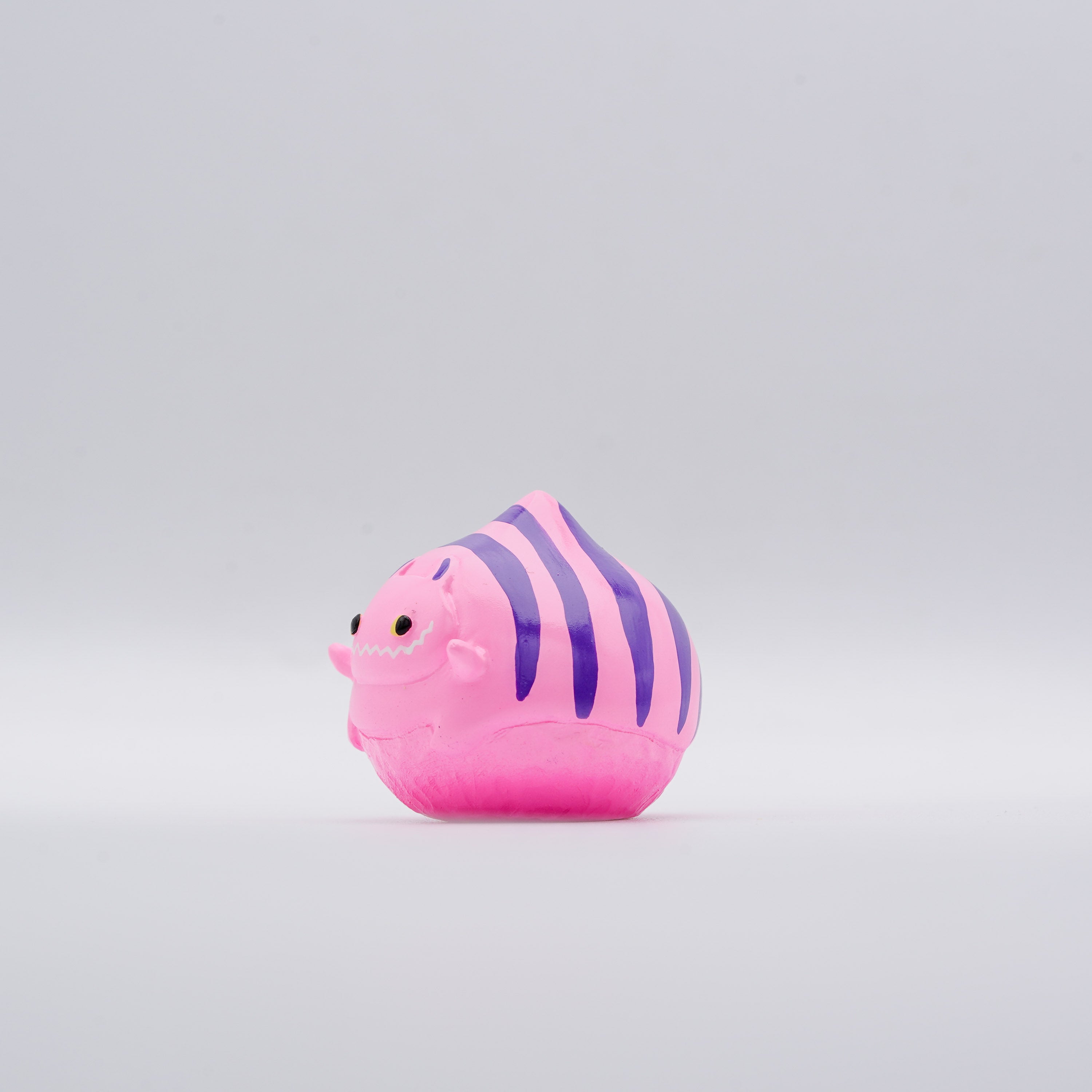 微笑むチェシャ猫 – okbase