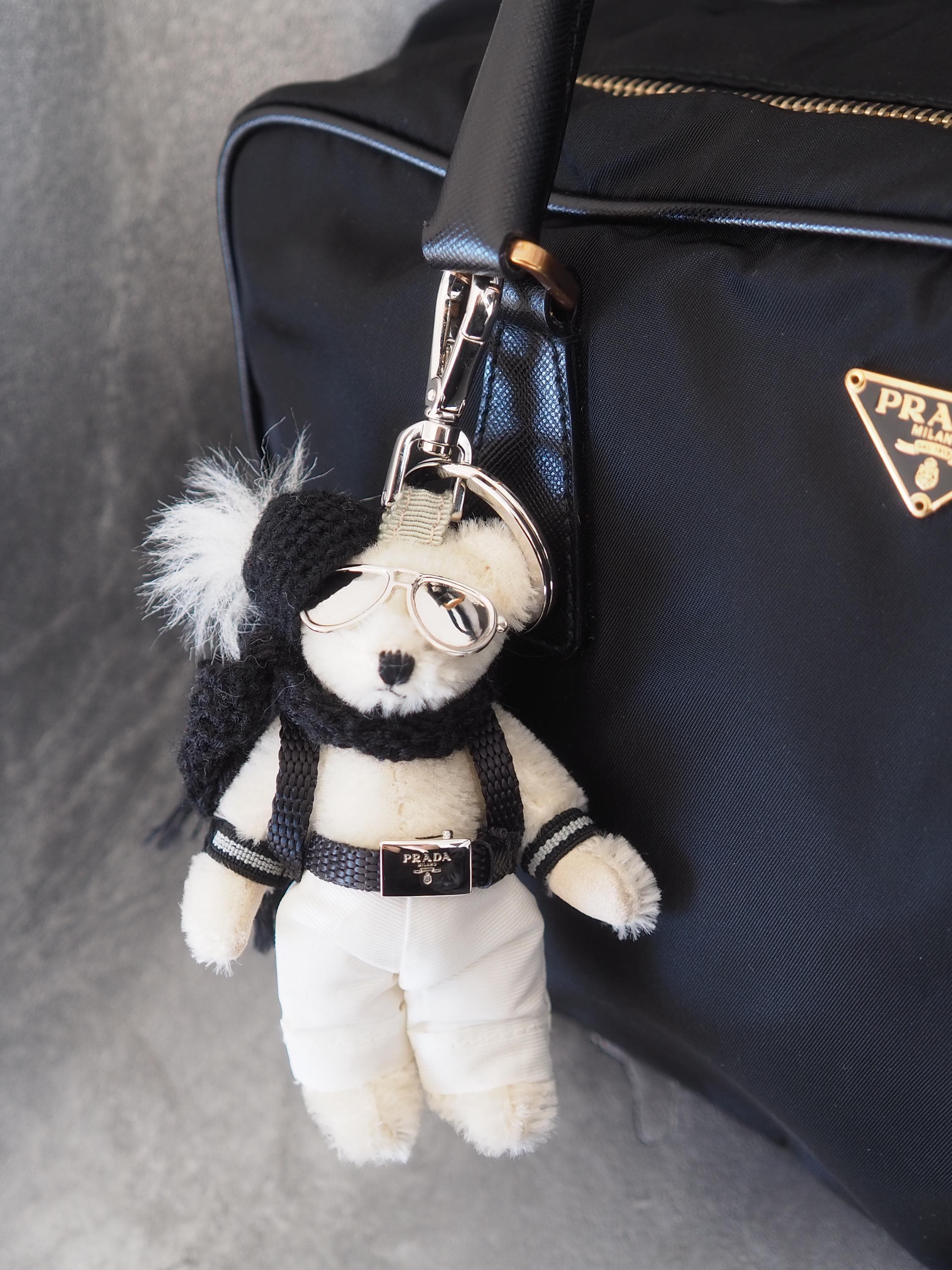PRADA ヴィンテージ プラダ テディベア キーチャーム くま