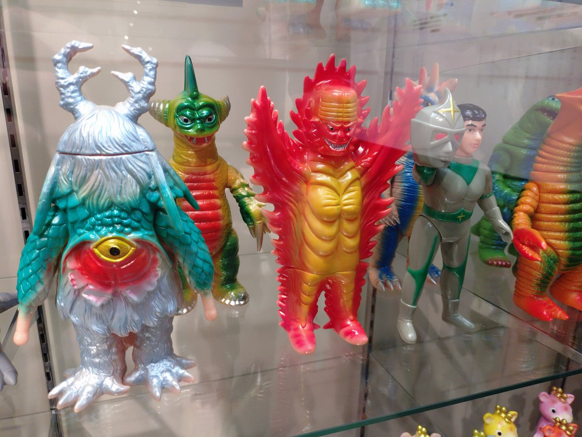 これから出る商品もワクワクですね キティファイヤー嬉しい🔥🔥 #大