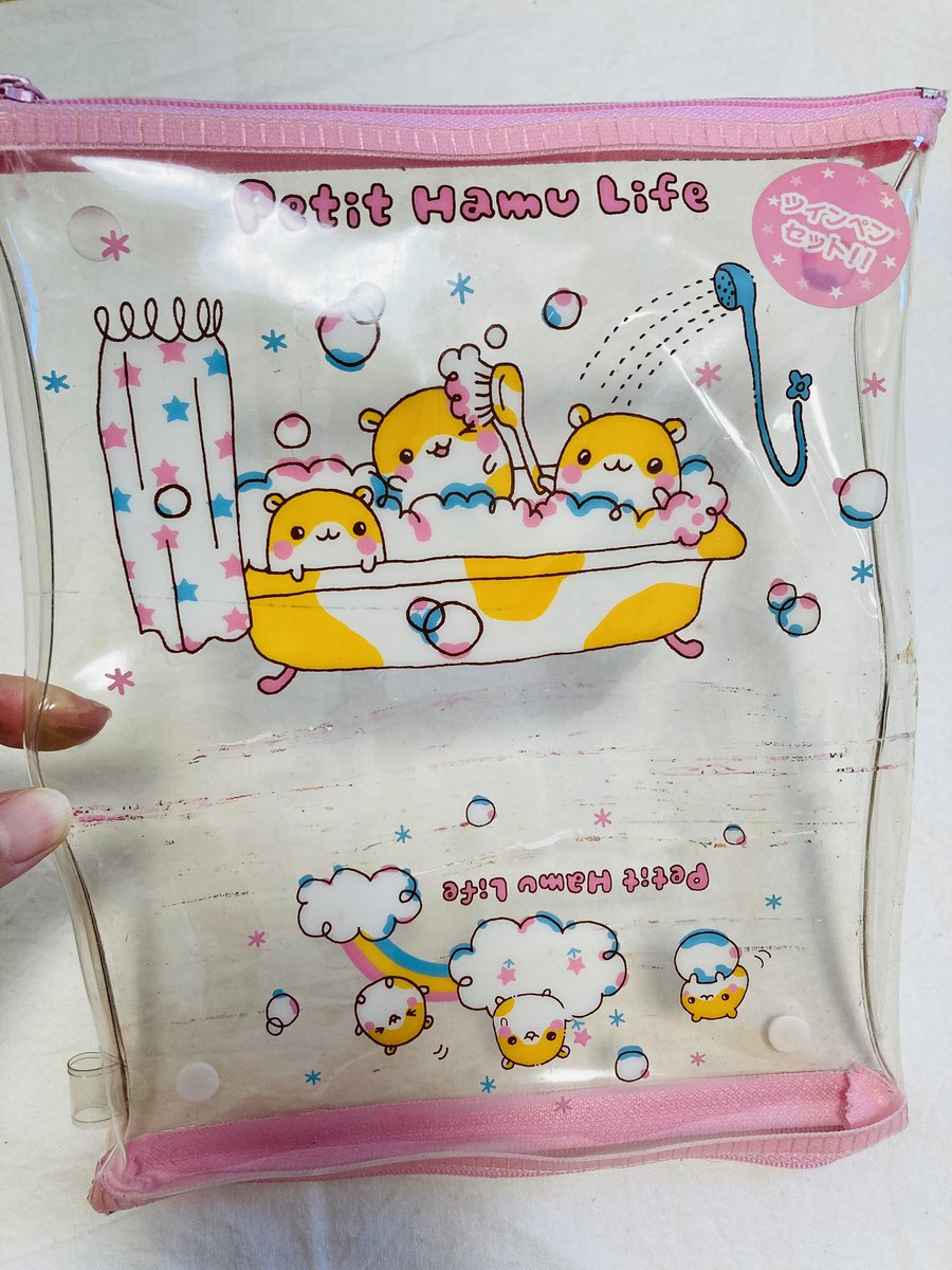 制作秘話なんですが、ハムちゃんカレー描く時に会社の近所のインド