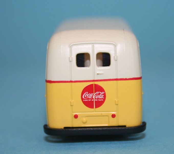 コカ・コーラグッズファンも必見! アメリカ直輸入のおしゃれなミニカー