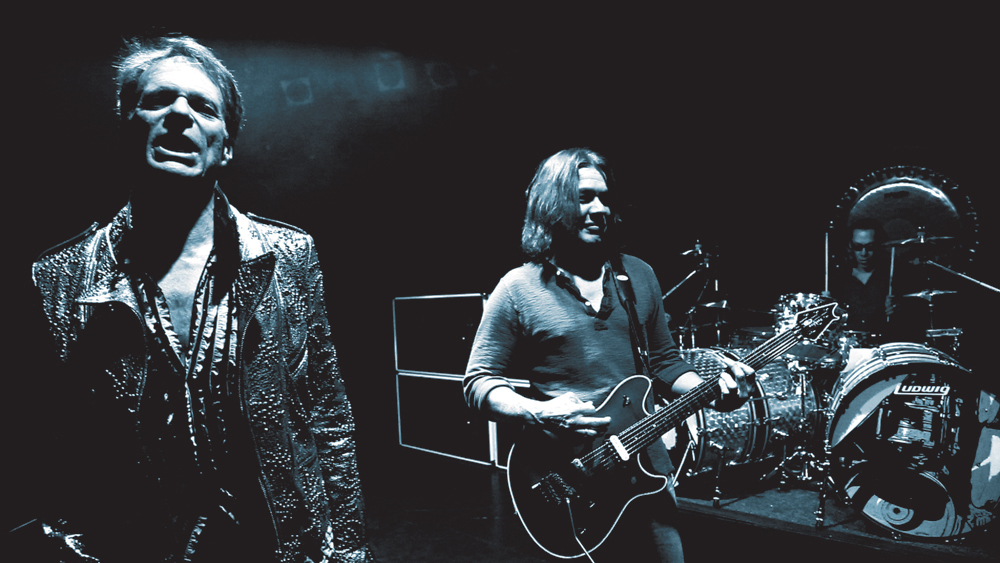 デイヴィッド・リー・ロス主演・原案、『外人任侠伝～東京事変～』の