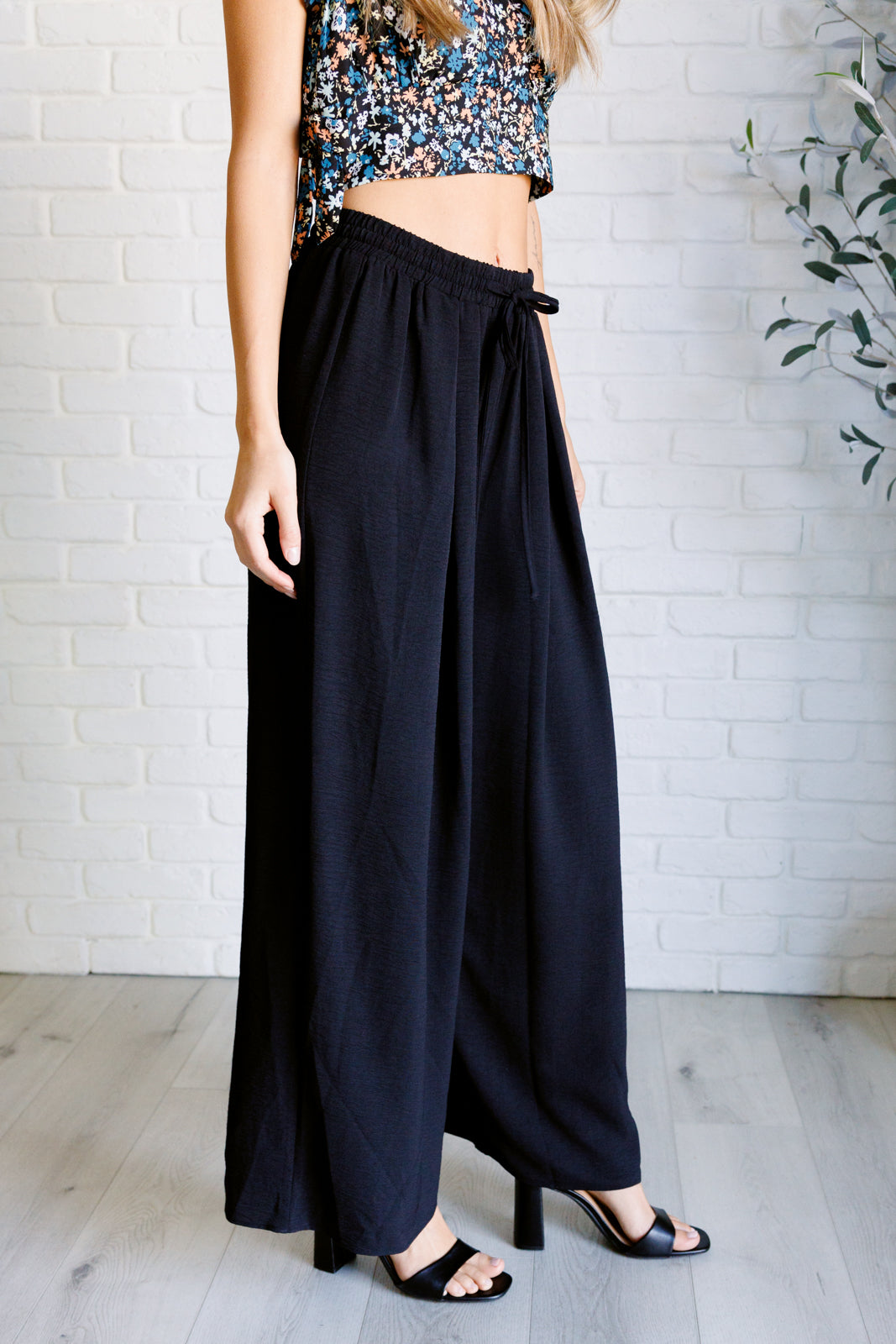 Jodifl Send it On Wide Leg Pants – Ruby Idol Apparel