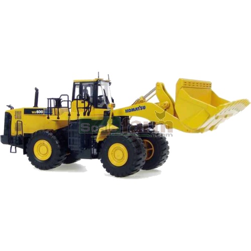 Universal Hobbies 8153 - Komatsu WA600-8 Stone Handler with