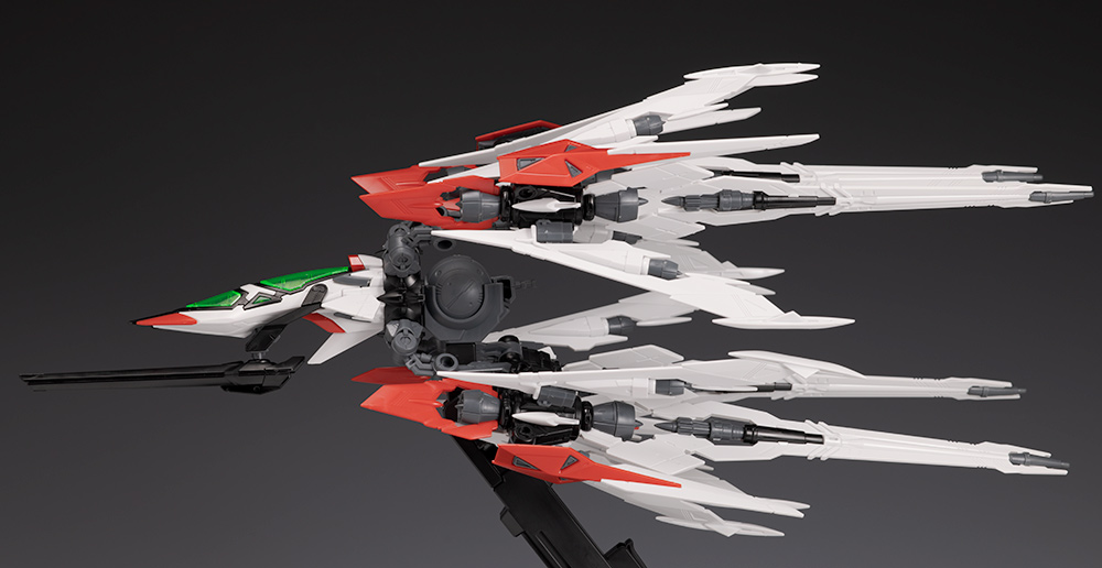 MG エクリプスガンダム用マニューバストライカーパック レビュー