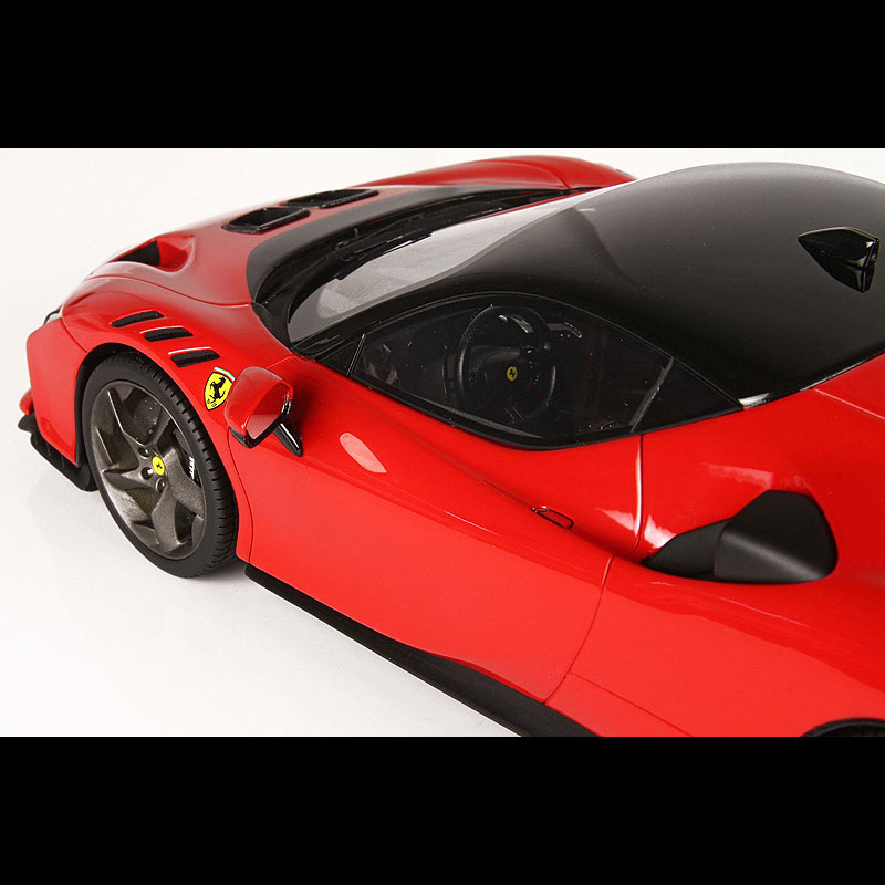 GAZOOショッピング FERRARI SF90 XX STRADALE（1／18）: クルマ関連