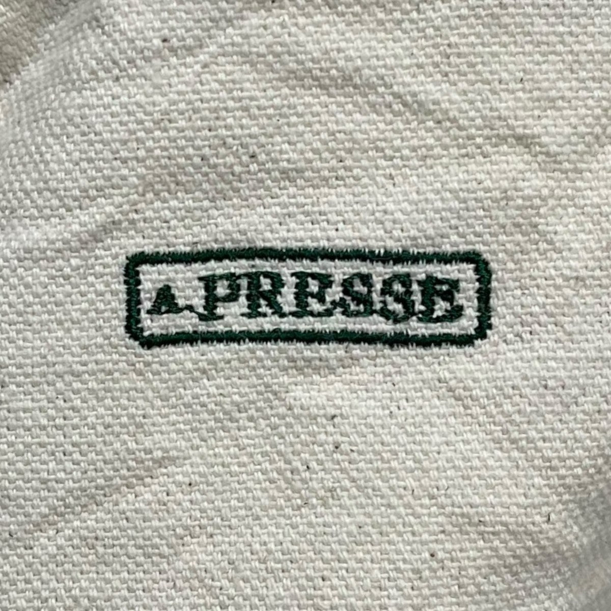 A．PRESSE(アプレッセ) トートバッグ Do The Classique Printed Tote