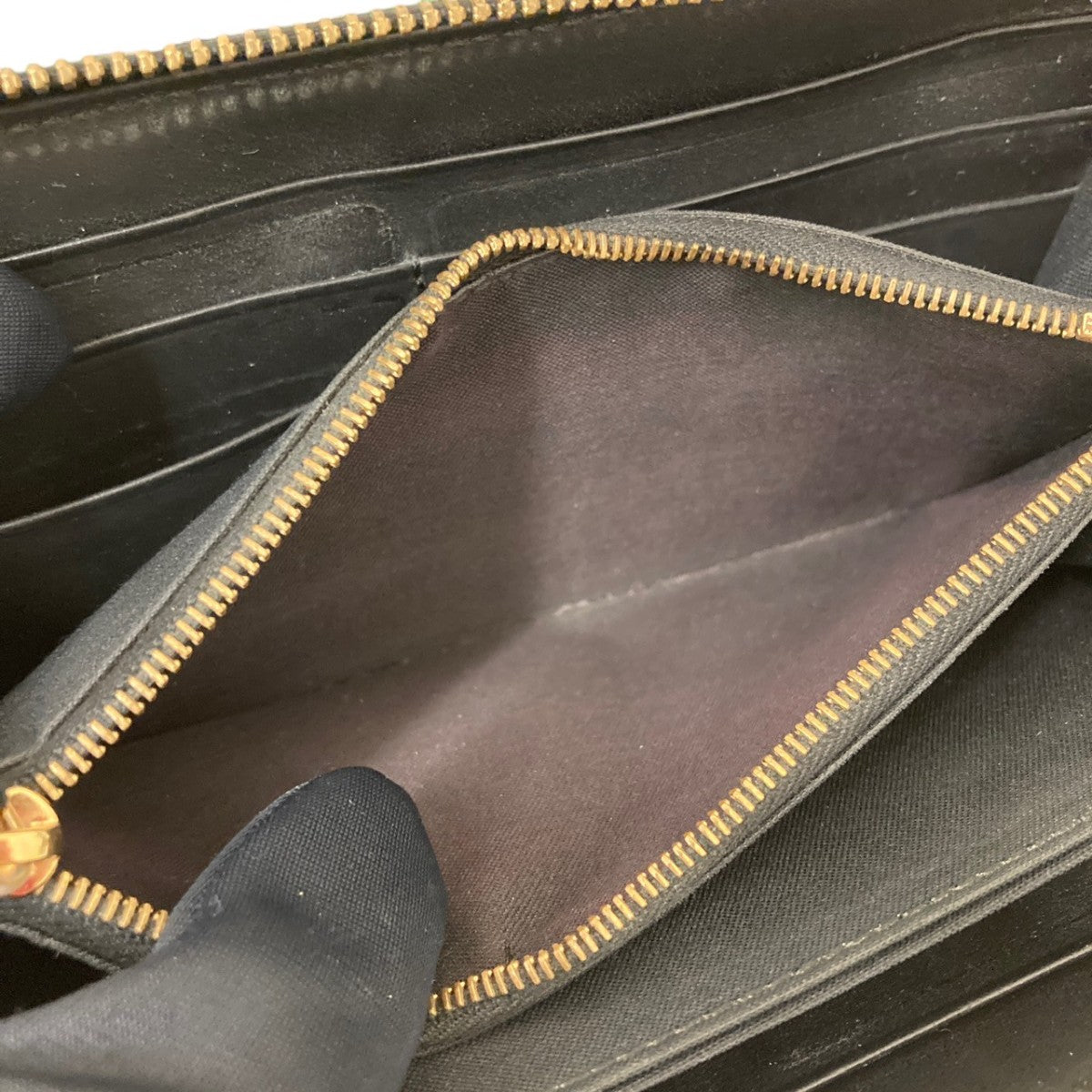 FENDI(フェンディ) モンスター バグズアイ ラウンドファスナー長財布